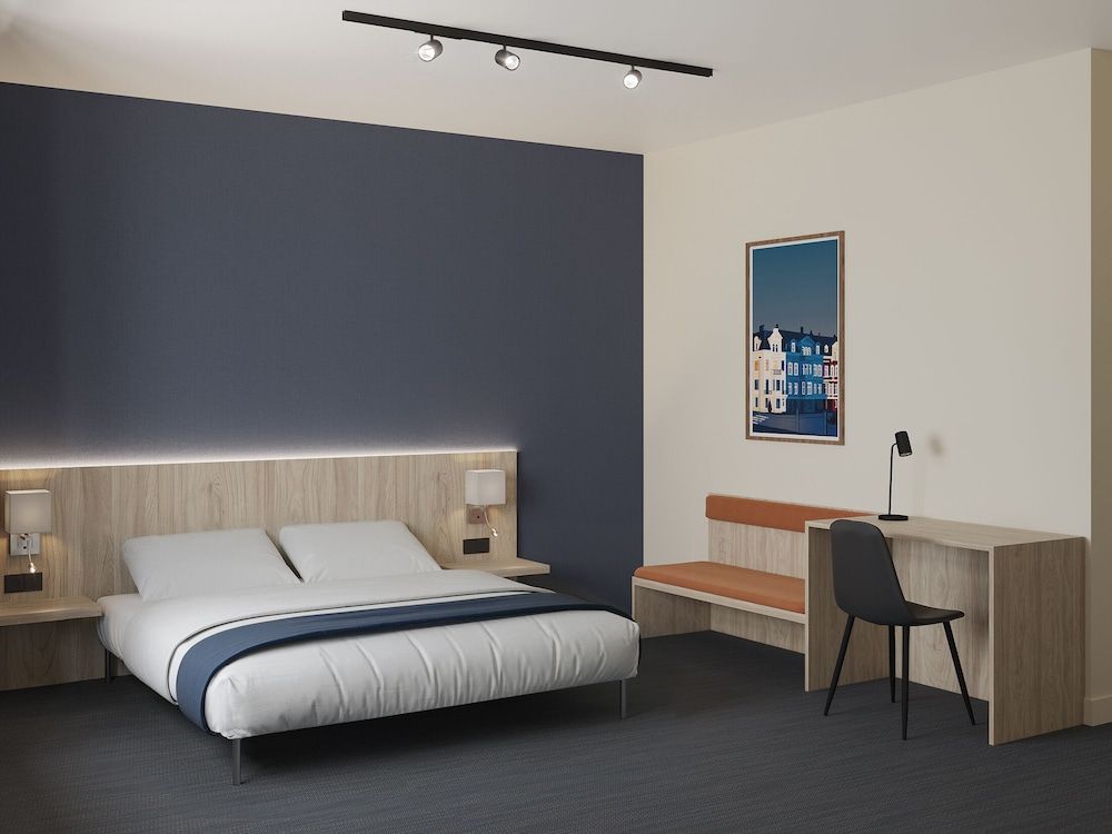 BREEZE Hotel Victoria - Self-Service.