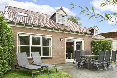 8-person cottage 8L2