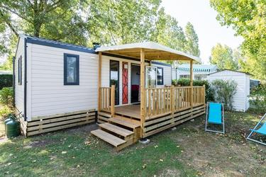 6-persoons Stacaravan AZUR - 2 bedrooms with TV (max 4 adults)