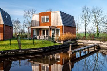 8-Personen Ferienhaus Sneekermeer 8 met Jacuzzi
