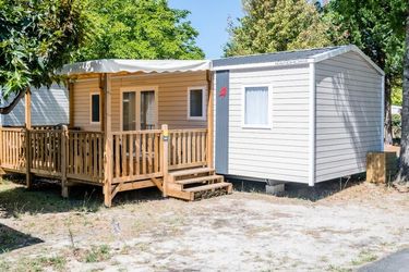 8-persoons bungalow Mobil Home 4 Pièces 6/8 Personnes Climatisé + TV