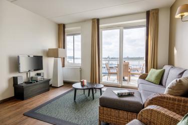 4-Personen Ferienwohnung Waterfrontsuite VIP EH904
