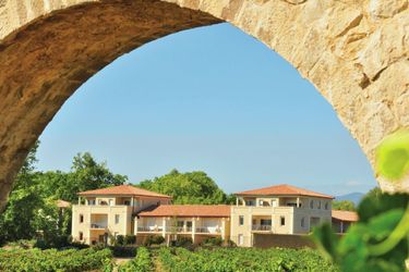 8-persoons bungalow Cozy apartment with dishwasher and near Canal du Midi
