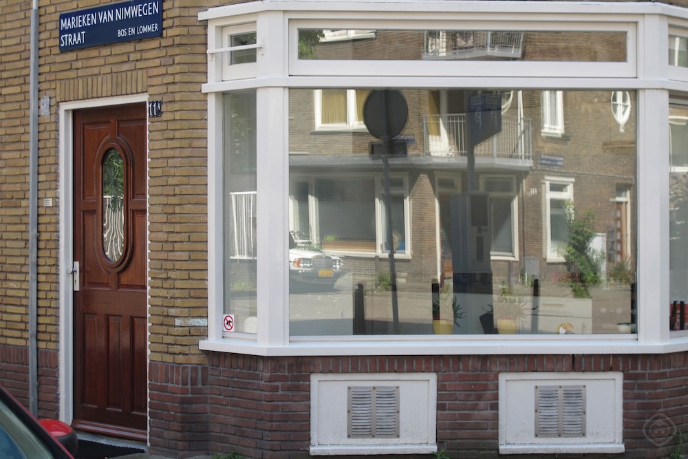 Bos en Lommer Apartments
