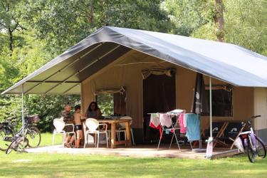 6-Personen Möbliertes Zelt Fryske tent