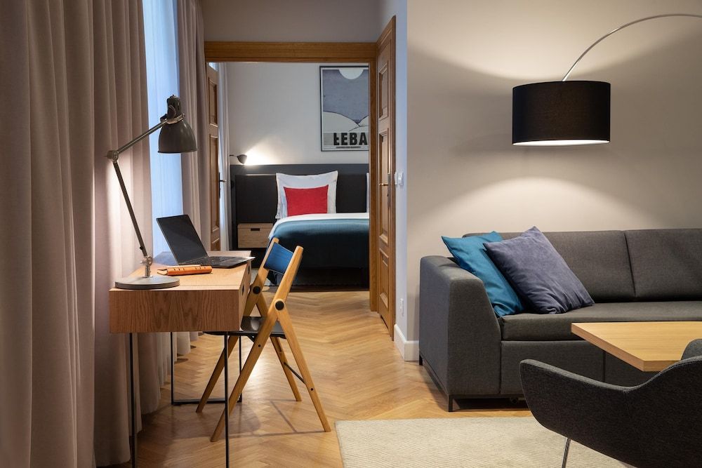 Stradonia Serviced Apartments