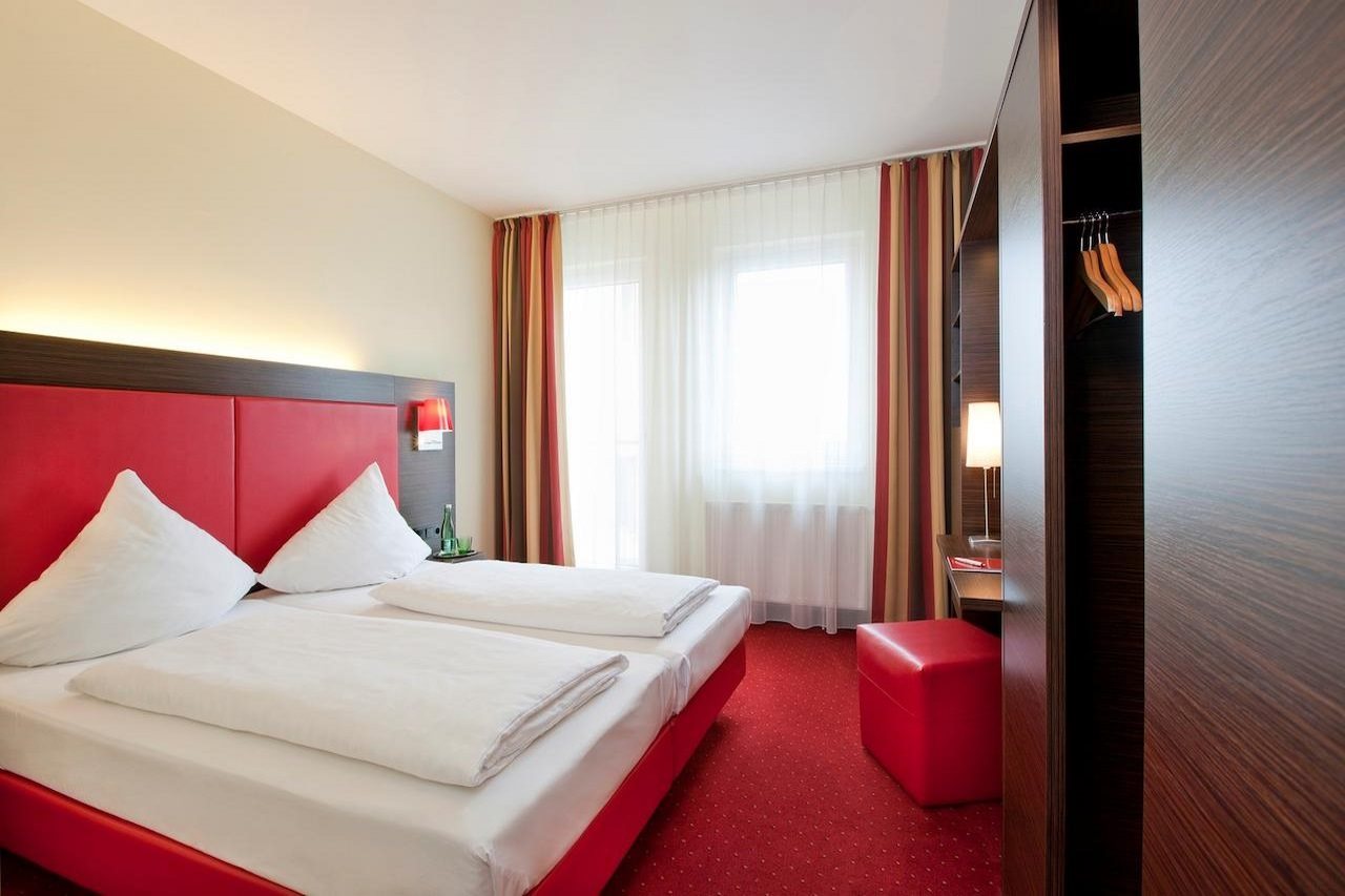 Best Western Plus Plaza Hotel Graz <br/>68.89 ew <br/> <a href='http://vakantieoplossing.nl/outpage/?id=789262600c14e2b43d9b7053806c8e3e' target='_blank'>View Details</a>