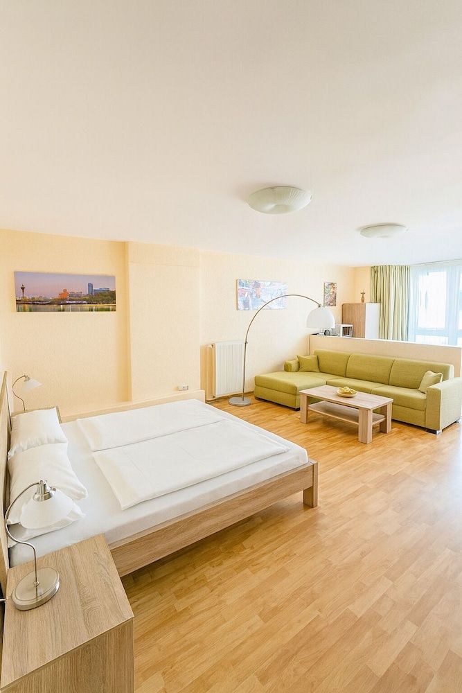 Apartments Atomis Hotel Düsseldorf City.