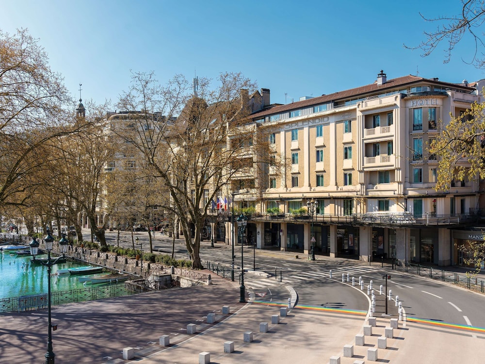 Splendid Hotel Lac d'Annecy - Handwritten Collection