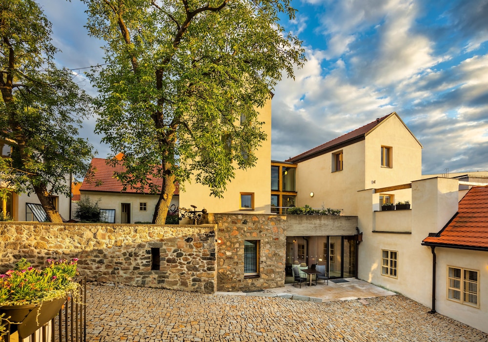 Bellevue Hotel Benešov