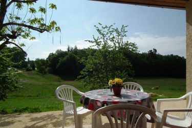 4-persoons bungalow Detached house with dishwasher in south Dordogne